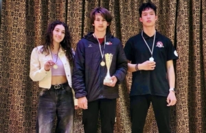 6 Σκακιστές της Ευξείνου Λέσχης Ποντίων Νάουσας διέπρεψαν στο 18ο Σχολικό Πρωτάθλημα Σκακιού Κεντροδυτικής Μακεδονίας