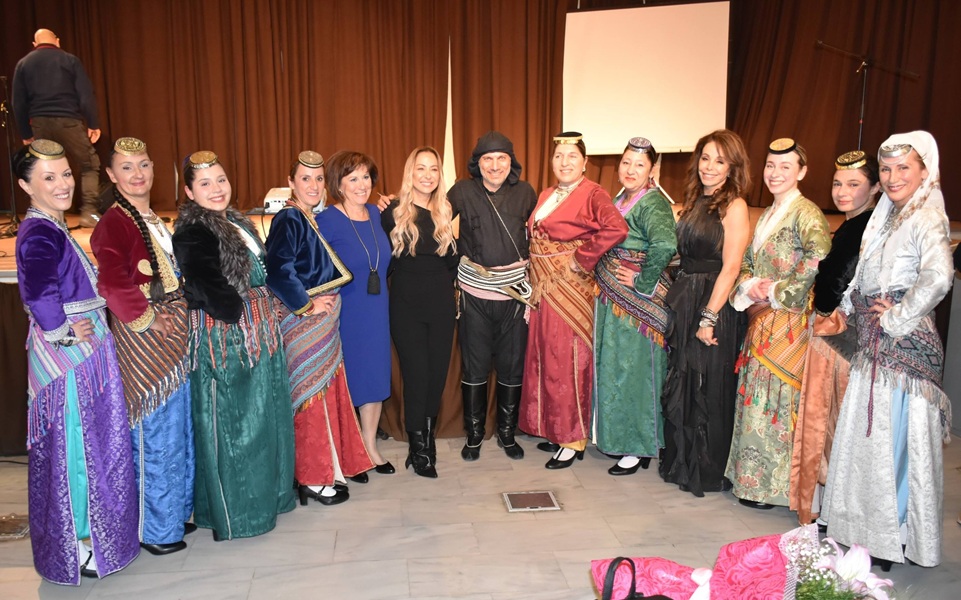 Η «Ποντιακή Λύρα» Χαϊδαρίου τίμησε την Μελίνα Ασλανίδου