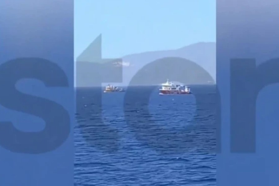 Προκλητική διέλευση πέντε τουρκικών αλιευτικών στις Κυκλάδες 