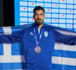 Χρυσός ξανά ο Στέφανος Ξένος στο Ευρωπαϊκό Καράτε 2026 στη Φρανκφούρτη – Νίκη με 7-0 στον τελικό των 60 κιλών!
