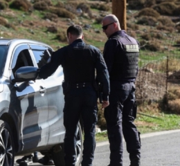 «Οικογενειακή μαφία» στα Βορίζια: Κατέστρεφαν περιουσίες και απειλούσαν αγρότες