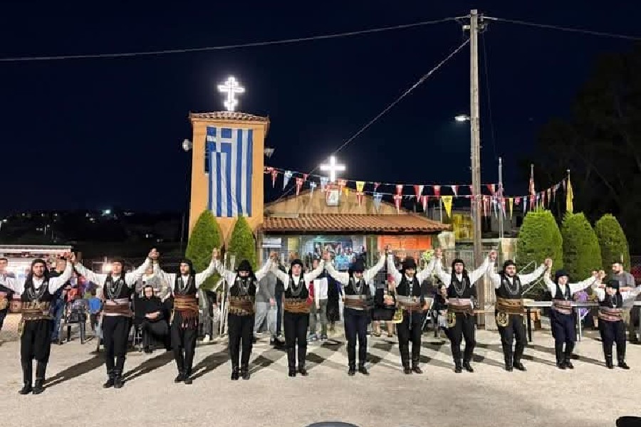 Στις εορταστικές εκδηλώσεις του Αγίου Γεωργίου με το πάτριο ημερολόγιο συμμετείχε η «Τραπεζούντα» Φυλής