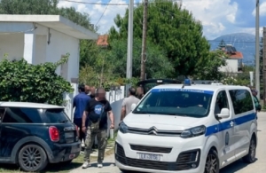 Αίγιο: Το βασικό σενάριο για τη δολοφονία μητέρας και γιου – Στο νοσοκομείο ο 65χρονος, αρνείται πεισματικά τις κατηγορίες