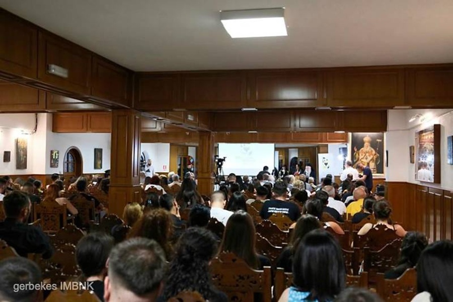 Άνοιξε στη Σουμελά το 28ο Συναπάντημα Νεολαίας Ποντιακών Σωματείων