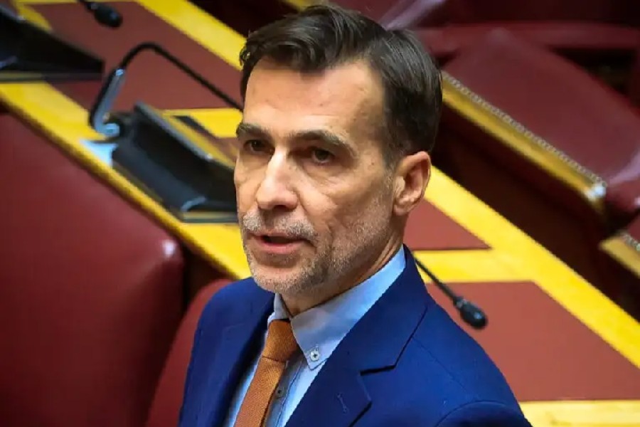 Μιχάλης Χουρδάκης για Ζωή Κωνσταντοπούλου: «Μου πήρε το γραφείο στη Βουλή και όταν ρώτησα πού θα κάθομαι μου είπε στις σκάλες»
