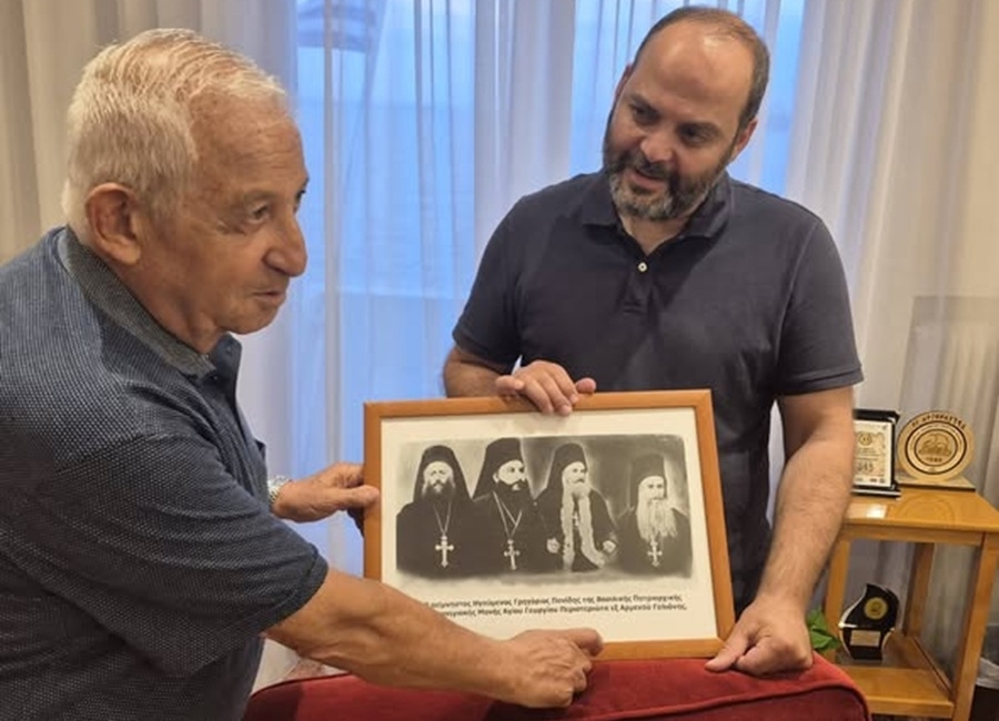 Δωρεά ιστορικής φωτογραφίας στον Άγιο Γεώργιο Περιστερεώτα