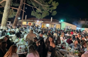 Βατερό Κοζάνης: Πλήθος κόσμου και αστείρευτο κέφι στο Ποντιακό γλέντι