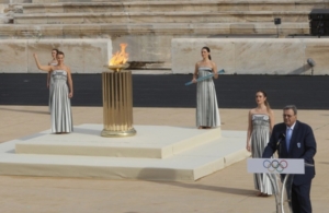 Στο Παναθηναϊκό Στάδιο η τελετή αφής και παράδοσης της φλόγας για τους Ολυμπιακούς Αγώνες Νέων «Ντακάρ 2026»