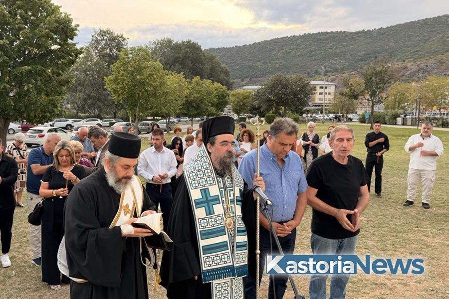 Φόρος τιμής στους απαγχονισθέντες Ποντίους της Αμάσειας στην Καστοριά