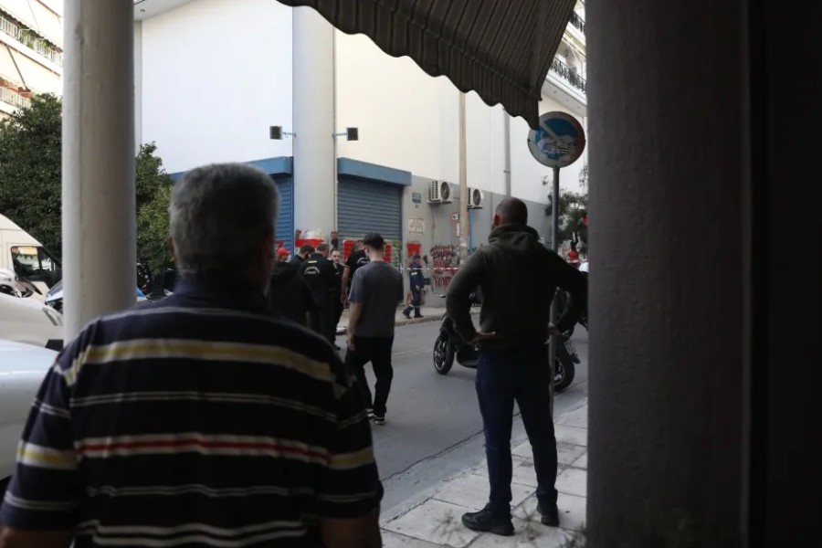 Πώς έγινε η έκρηξη στον Κολωνό – Στον ποινικό χώρο στρέφονται οι έρευνες